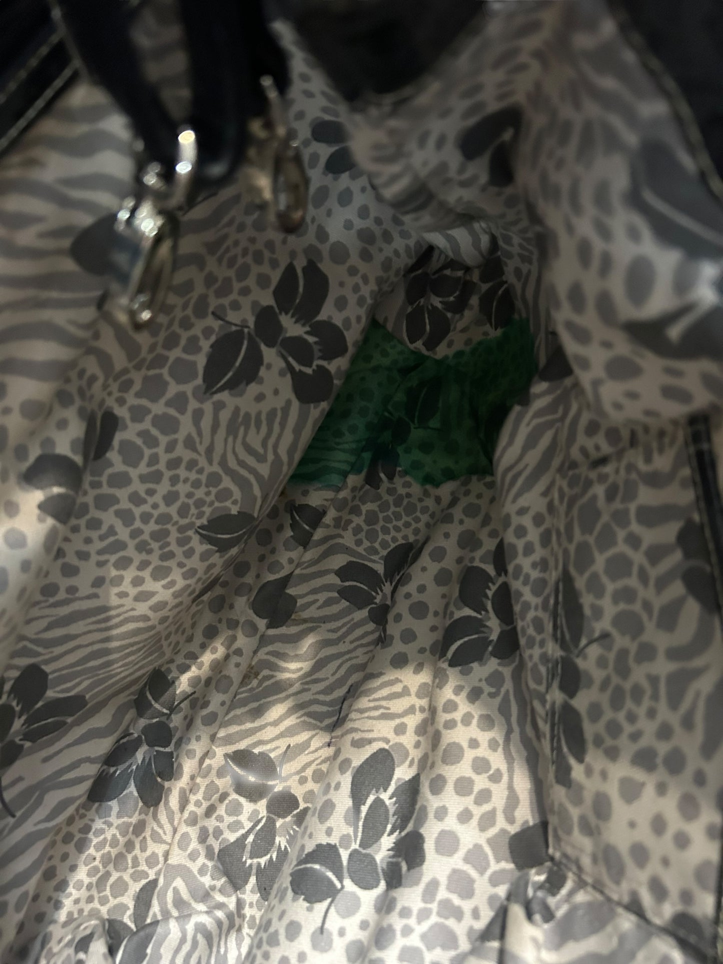 Torebka damska Guess alternative vintage y2k swag retro