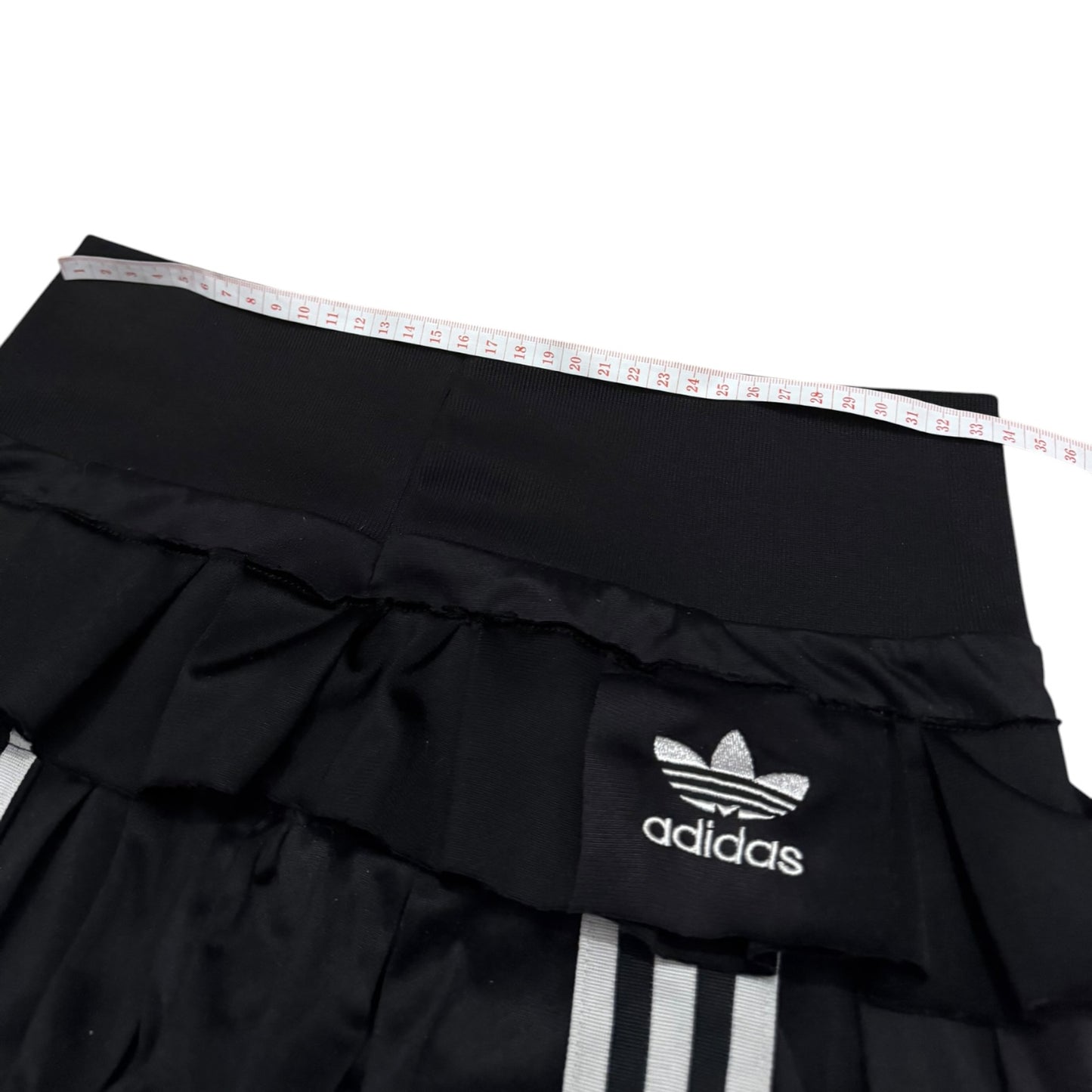 Adidas upcycle spódniczka alternative coquette Y2K z koronką – unikat ♻️🖤