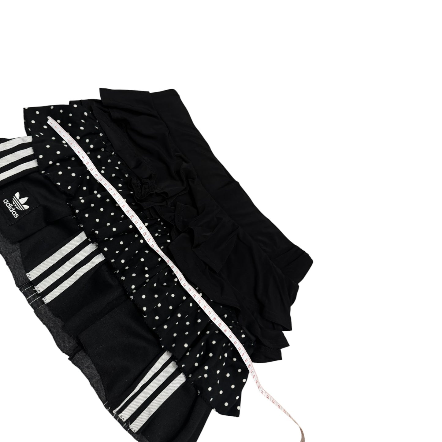 Adidas upcycle spódniczka kropki  alternative coquette Y2K z koronką – unikat ♻️🖤