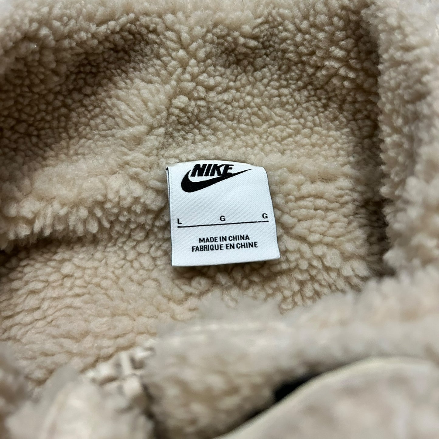 Kurtka damska Nike beżowa polarowa wiatrówka