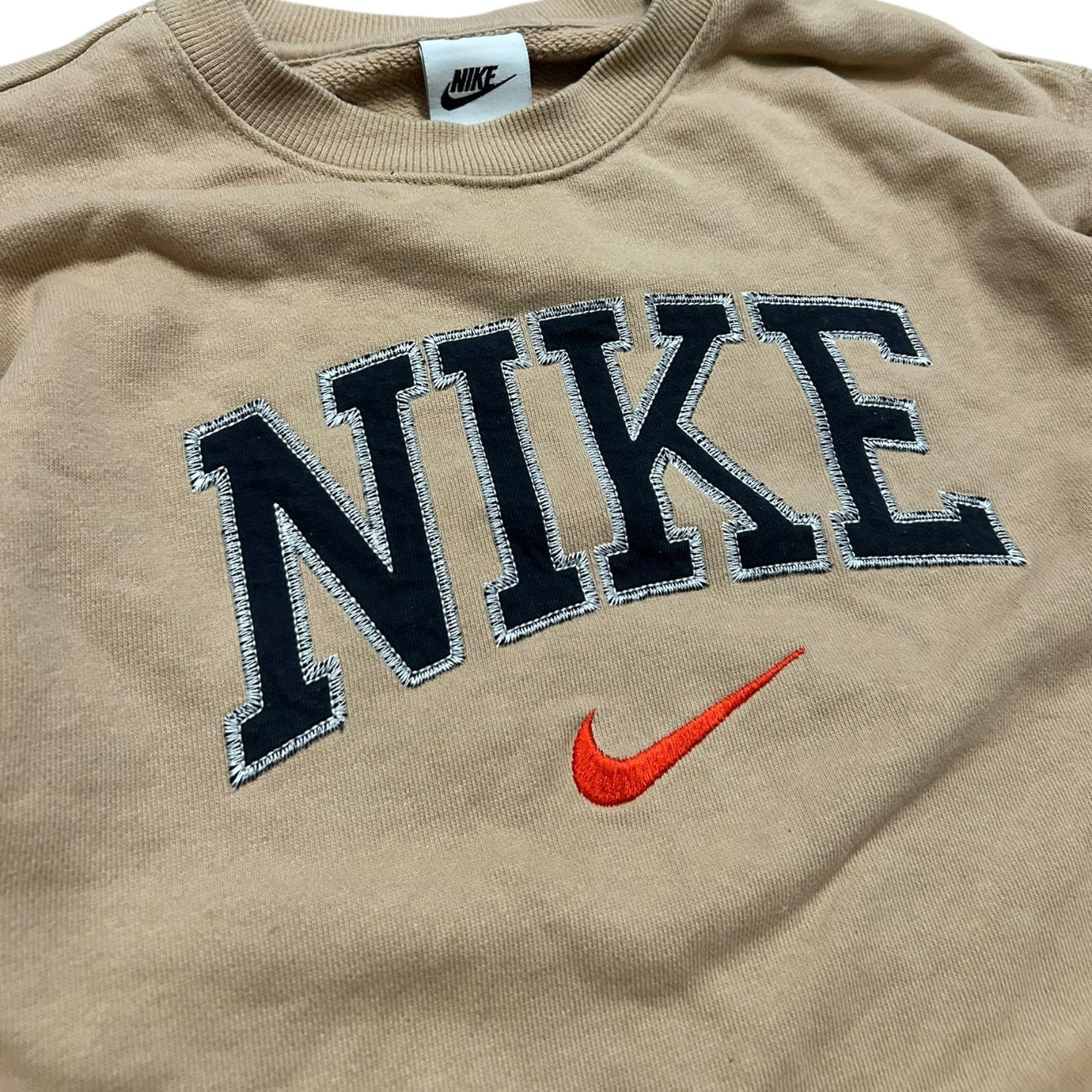 Bluza bez kaptura crewneck Nike beżowa swoosh vintage Basic