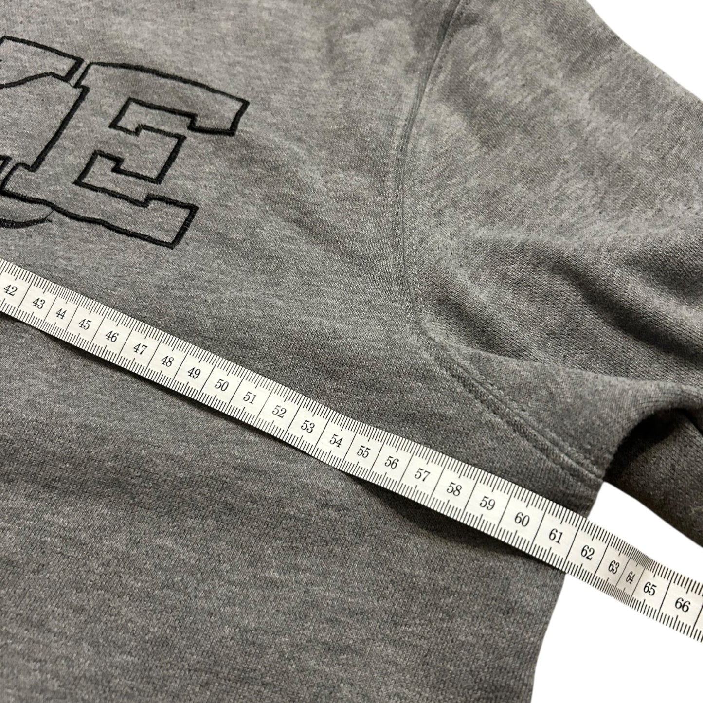 Klasyczna bluza męska Nike crewneck szara vintage swoosh alternative