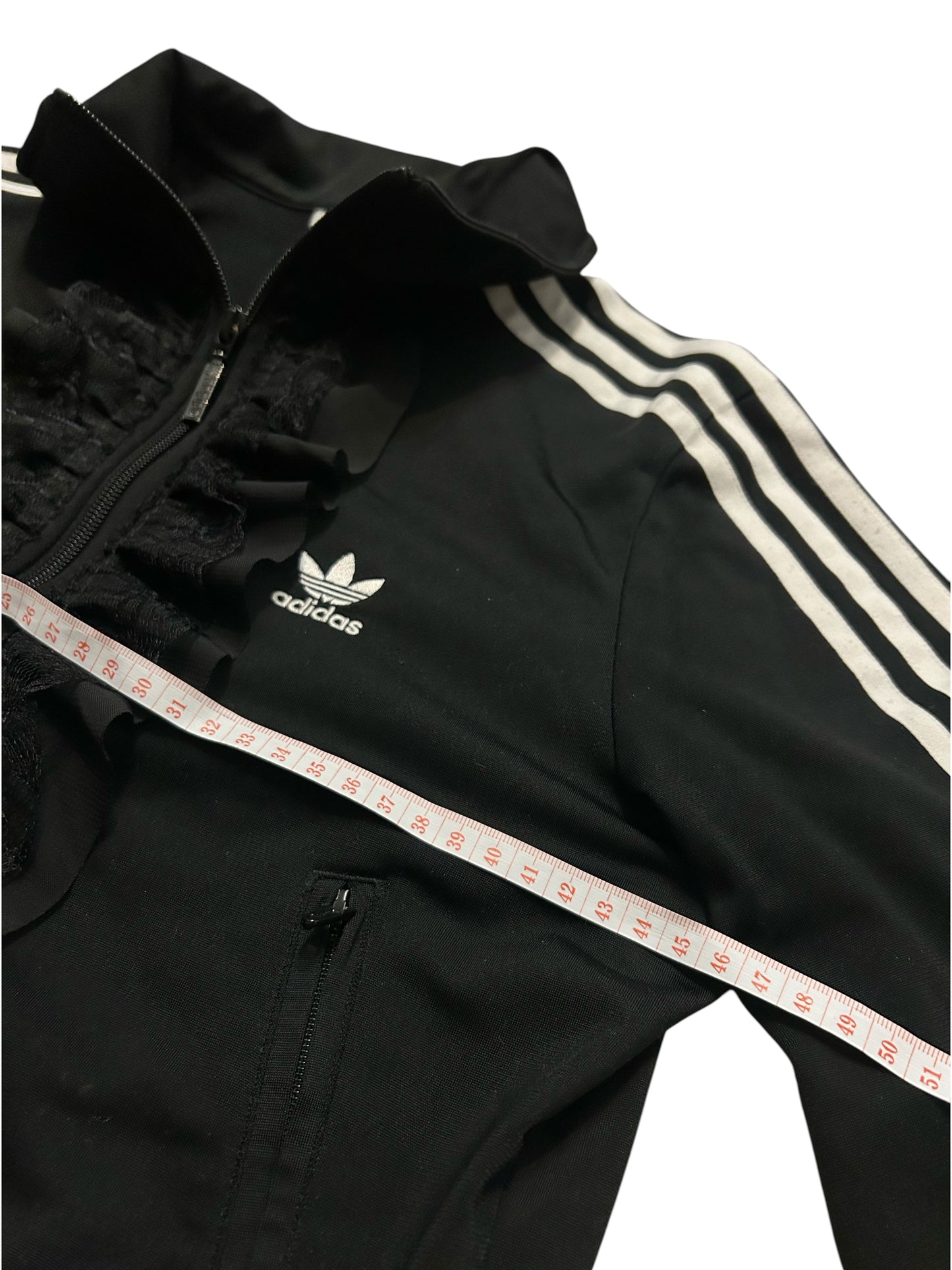 Adidas upcycle bluza alternative coquette Y2K z koronką – unikat ♻️🖤